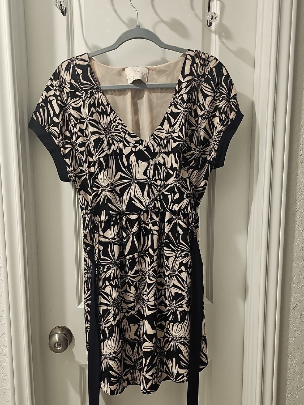 Anthropologie Postmark Brand Cream And Black Dress